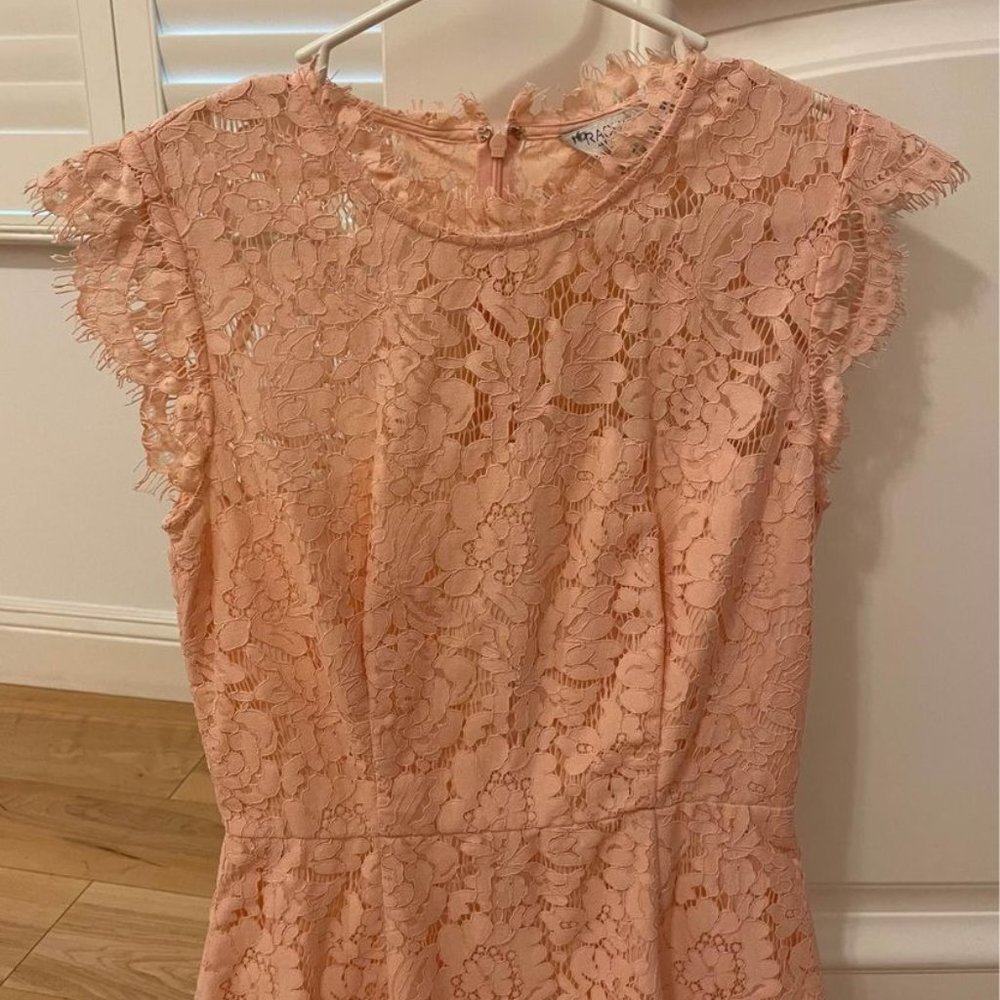Beautiful Revolve wedding guest dress (US 4)